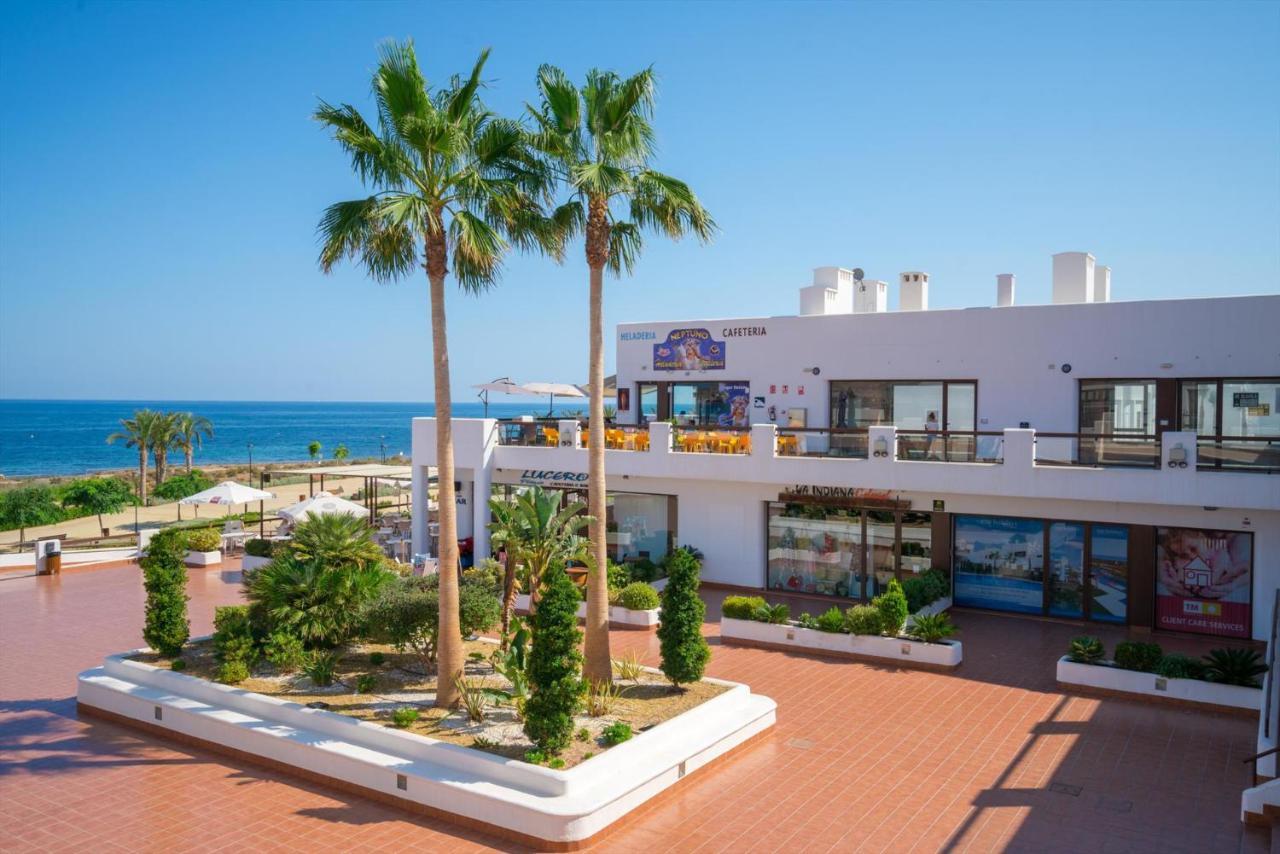 Kaki Lägenhet San Juan de los Terreros Exteriör bild